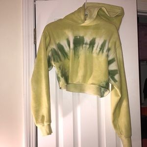 Aritzia TNA cropped tie dye hoodie